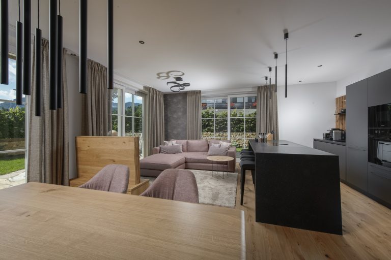 luxury apartments-r6-tegernsee-apartment-1-kitchen